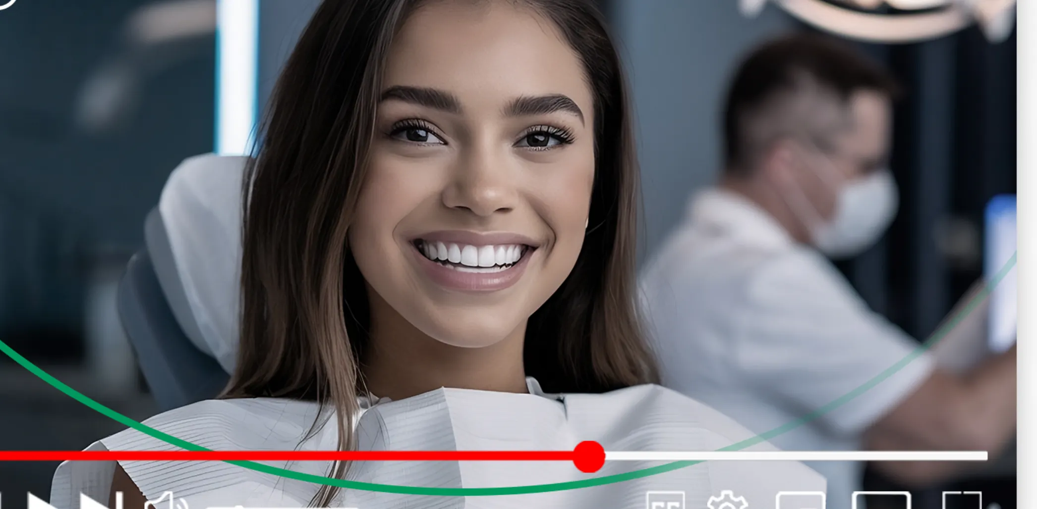 Paciente sorrindo durante atendimento na Perfil Odonto